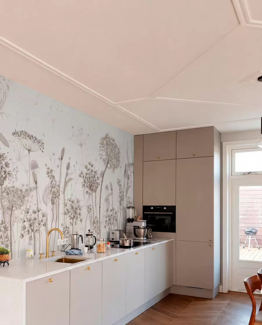 wall murals Airy dandelions and wildflowers in watercolor style w08637