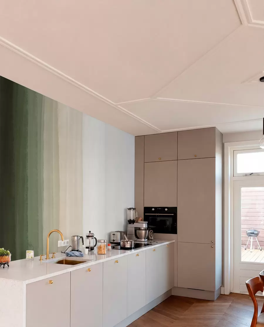 wall murals Abstract minimalistic gradient print with vertical stripes of dark green, beige and white  w08915