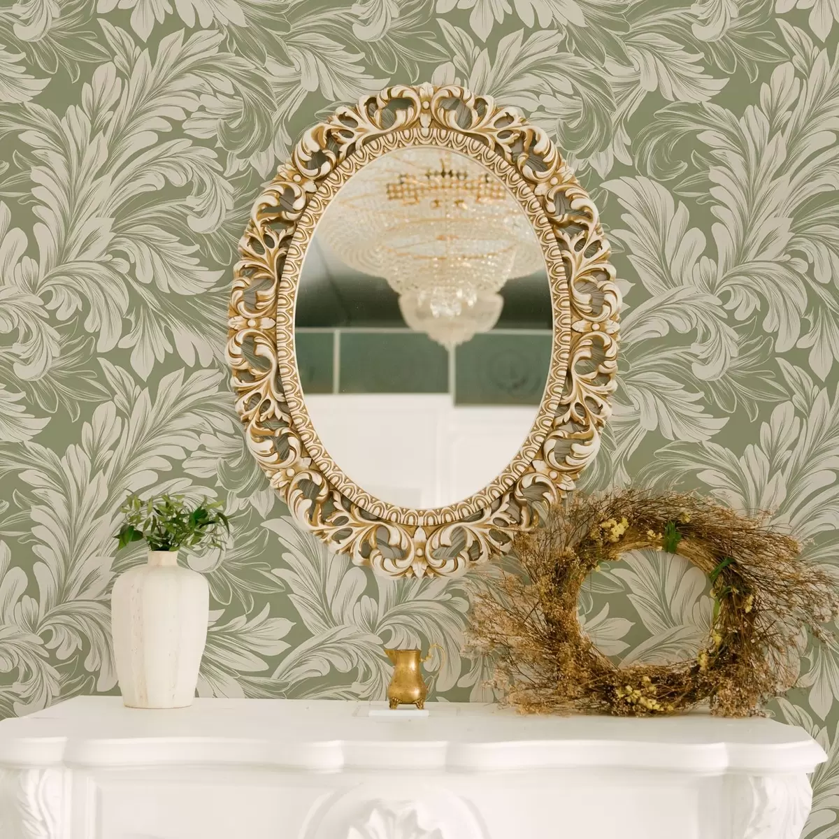 Wallpaper Baroque with cream leaves on green background a00135