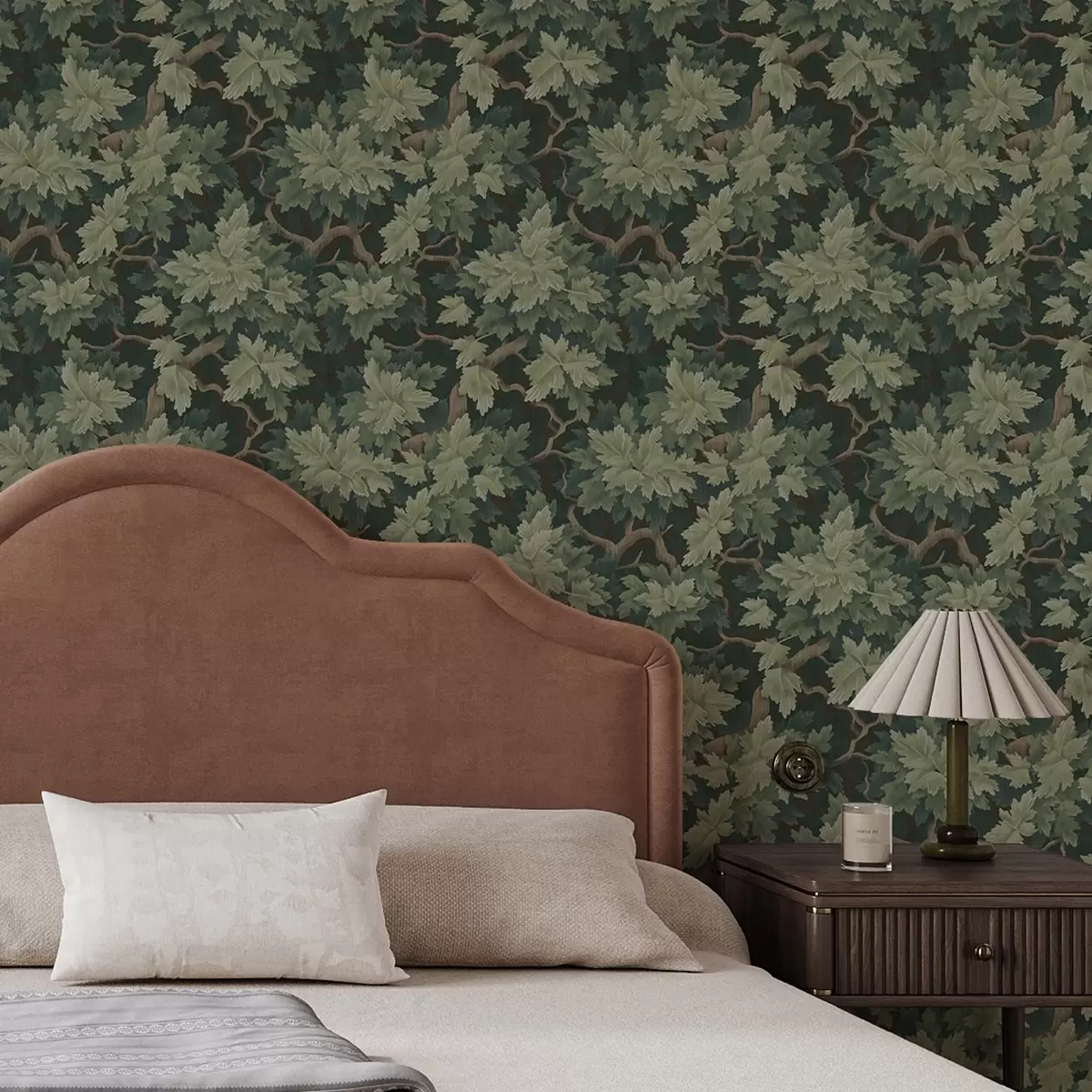 Wallpaper Oak leaves on green background a00151