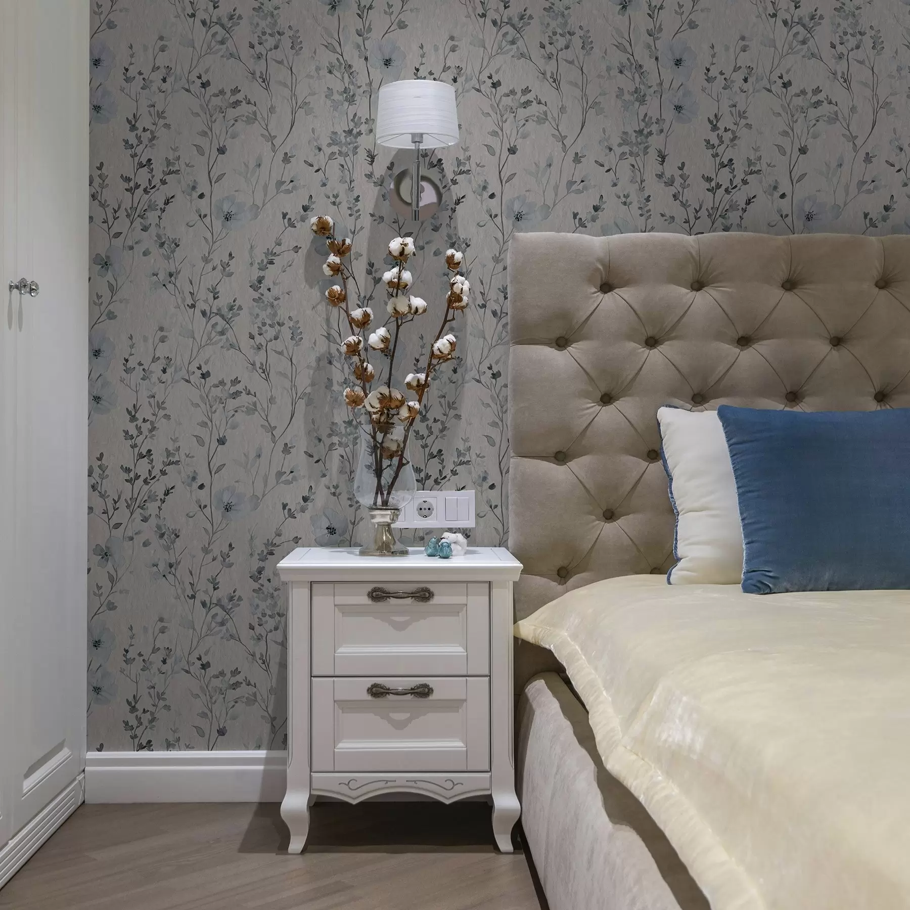 wall murals Blue and gray watercolor floristics on neutral background a00198