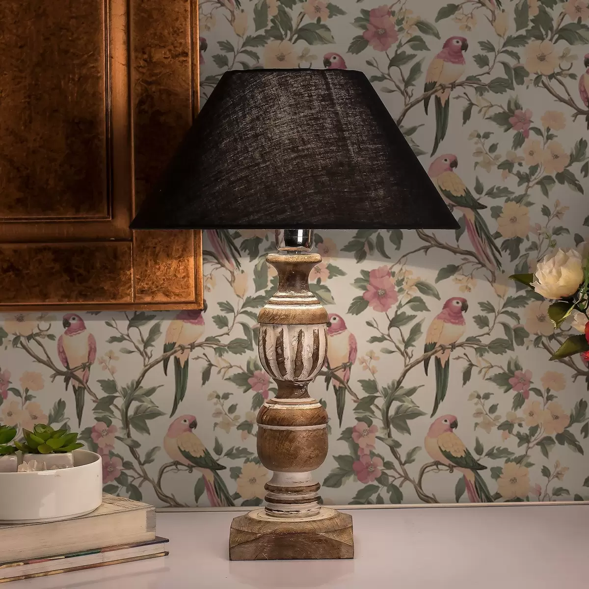 Wallpaper Tropical birds on flowering branches in pastel colors a00199