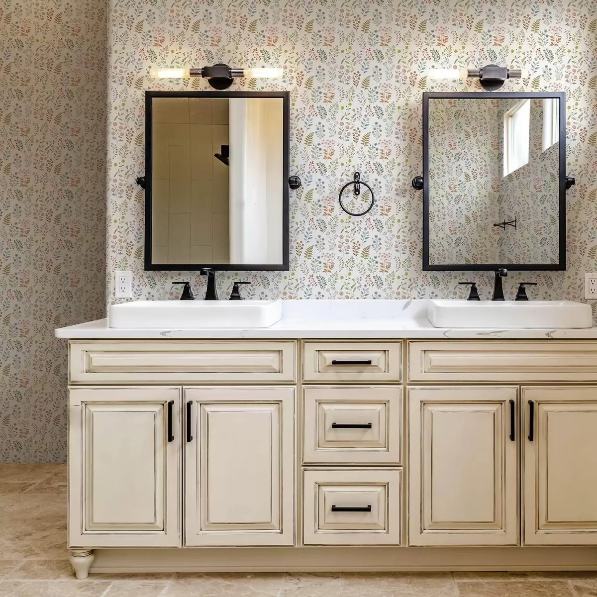 Wallpaper Colored plants on a white checkered background a00413