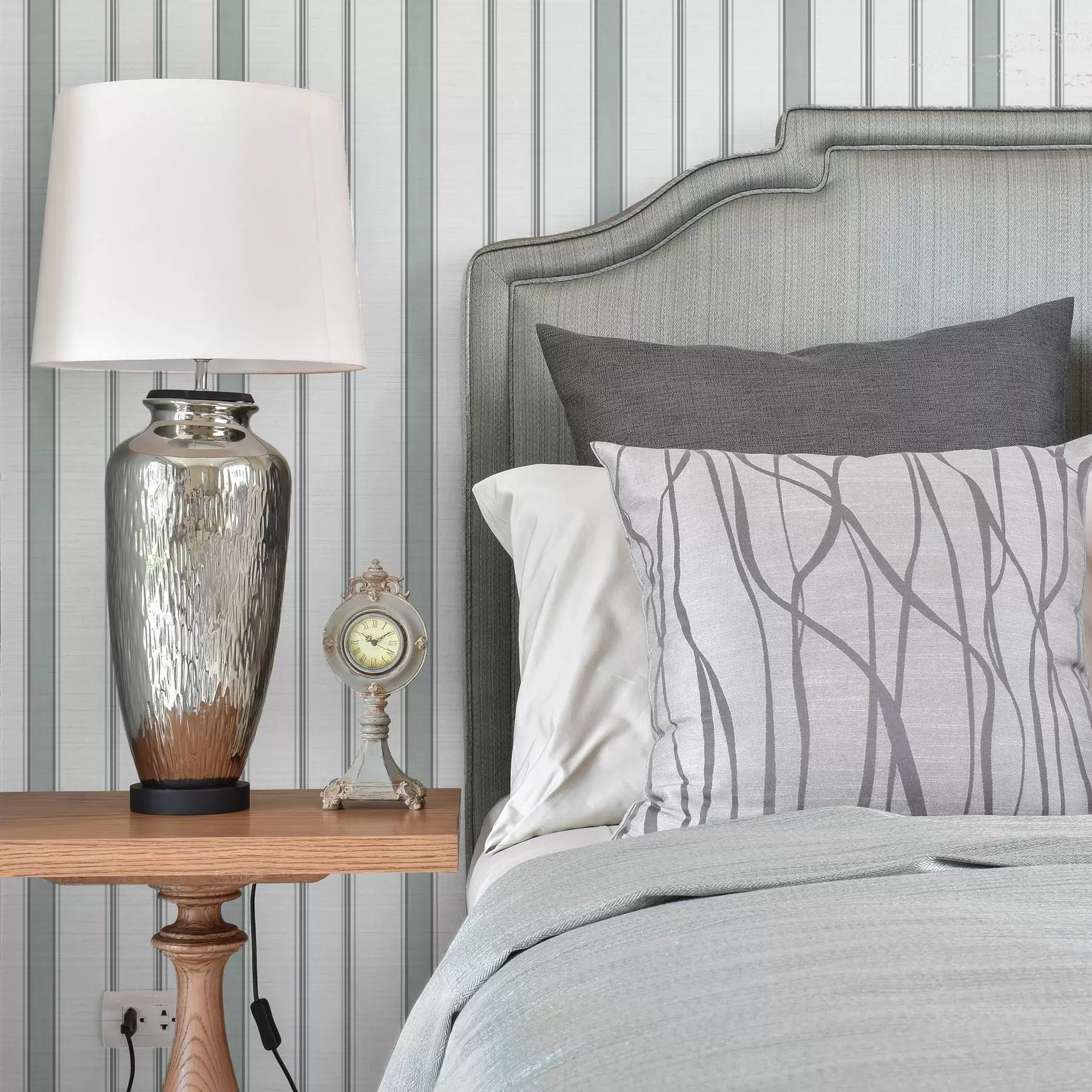 wall murals Light gray-blue stripes with a classic rhythm a00556