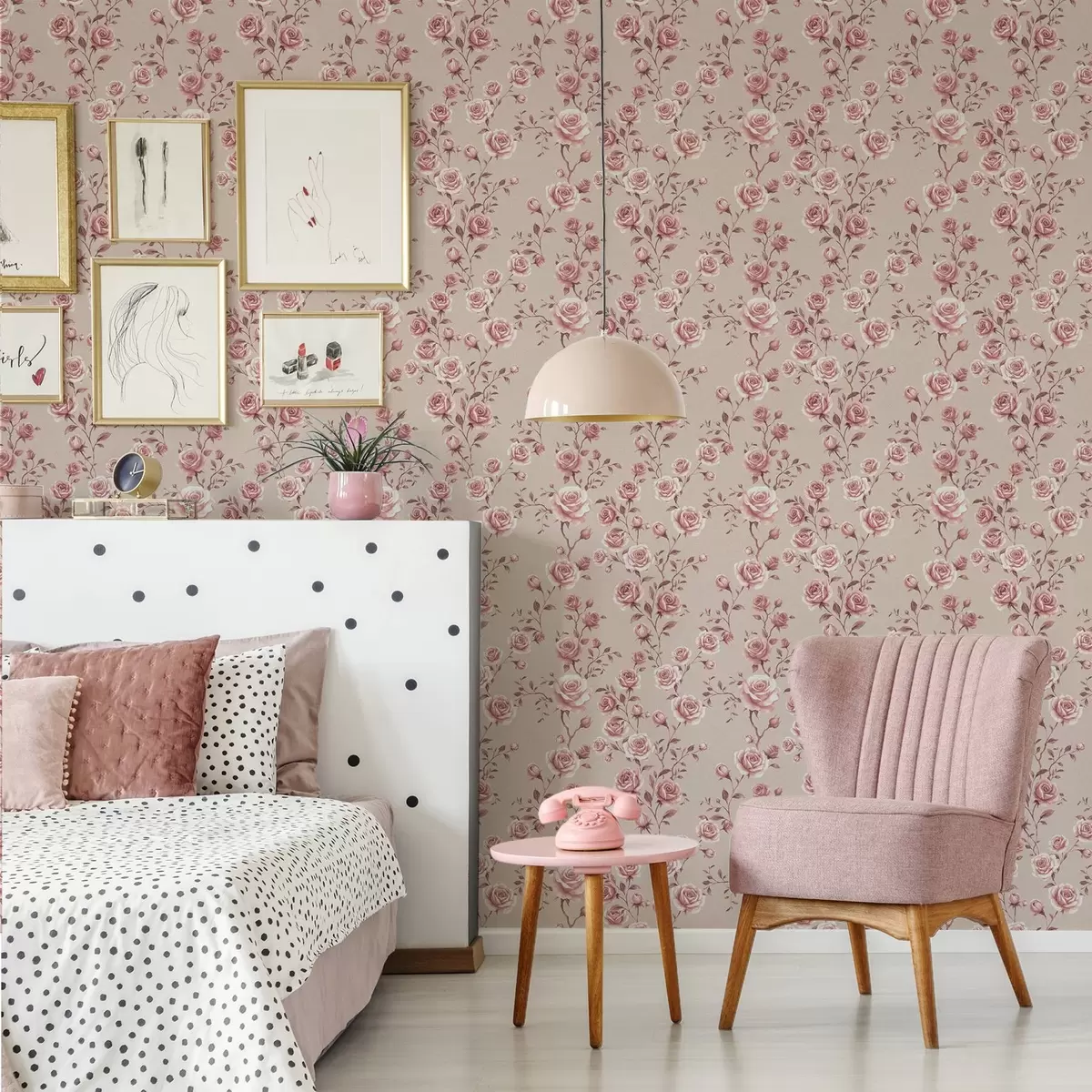 Wallpaper Powdery roses on beige — vintage pattern a00497