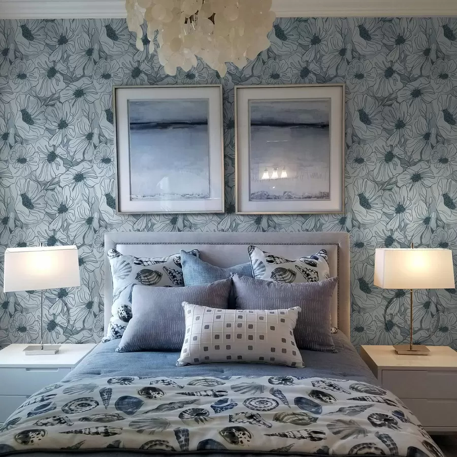 wall murals Linear flowers in a cool gray-blue palette a00636v2