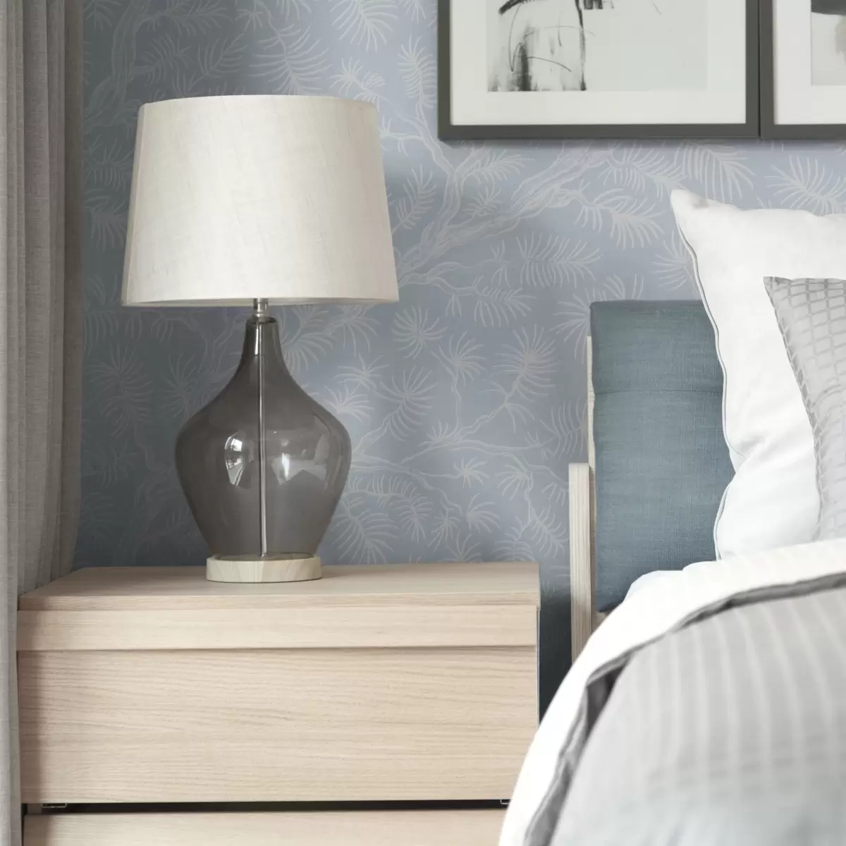 Wallpaper Pine branches in light tones on blue background a00838