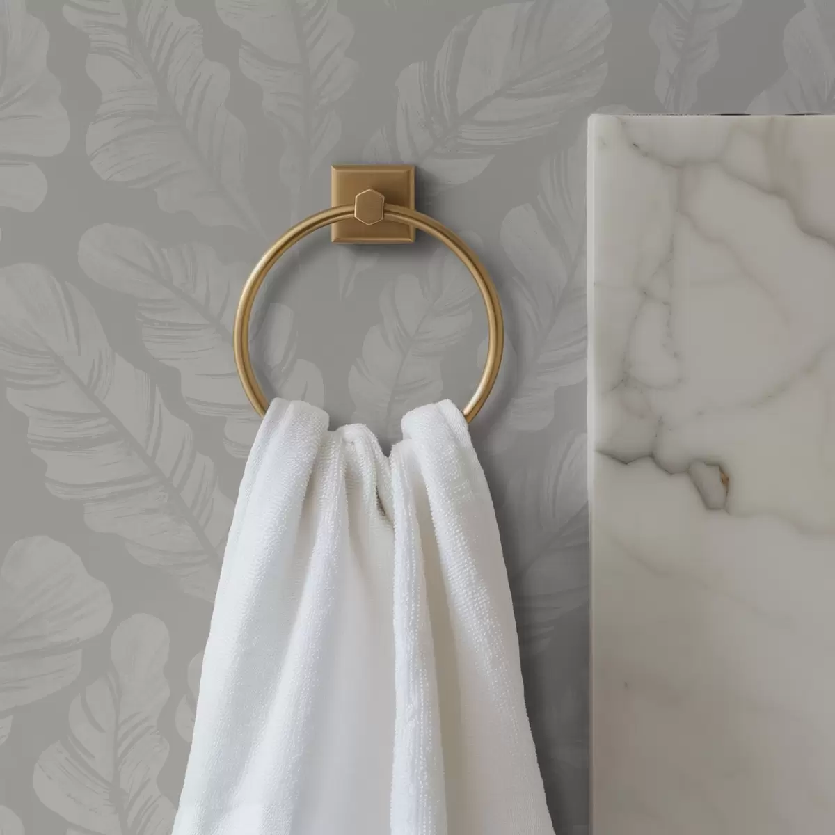 Wallpaper Large feathers in soft gray shades a00839