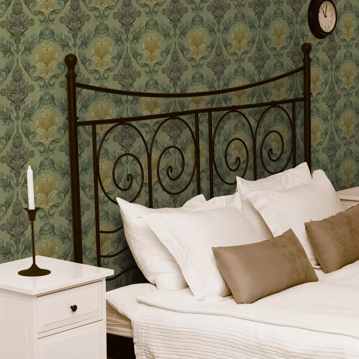 Wallpaper Damask with vegetal scrolls, olive-ochre palette a00828