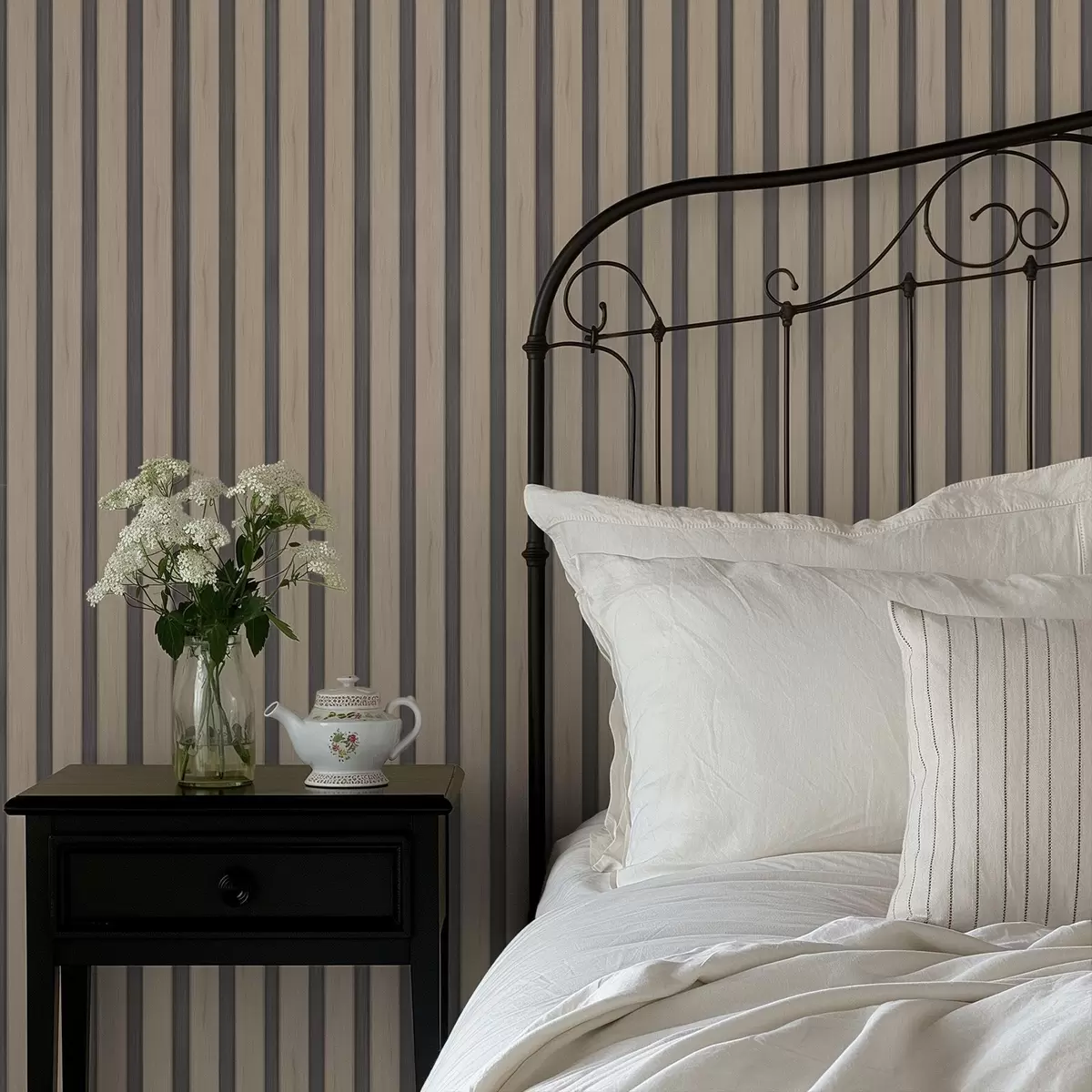 Wallpaper Beige wooden planks with dark vertical stripes a01054v2