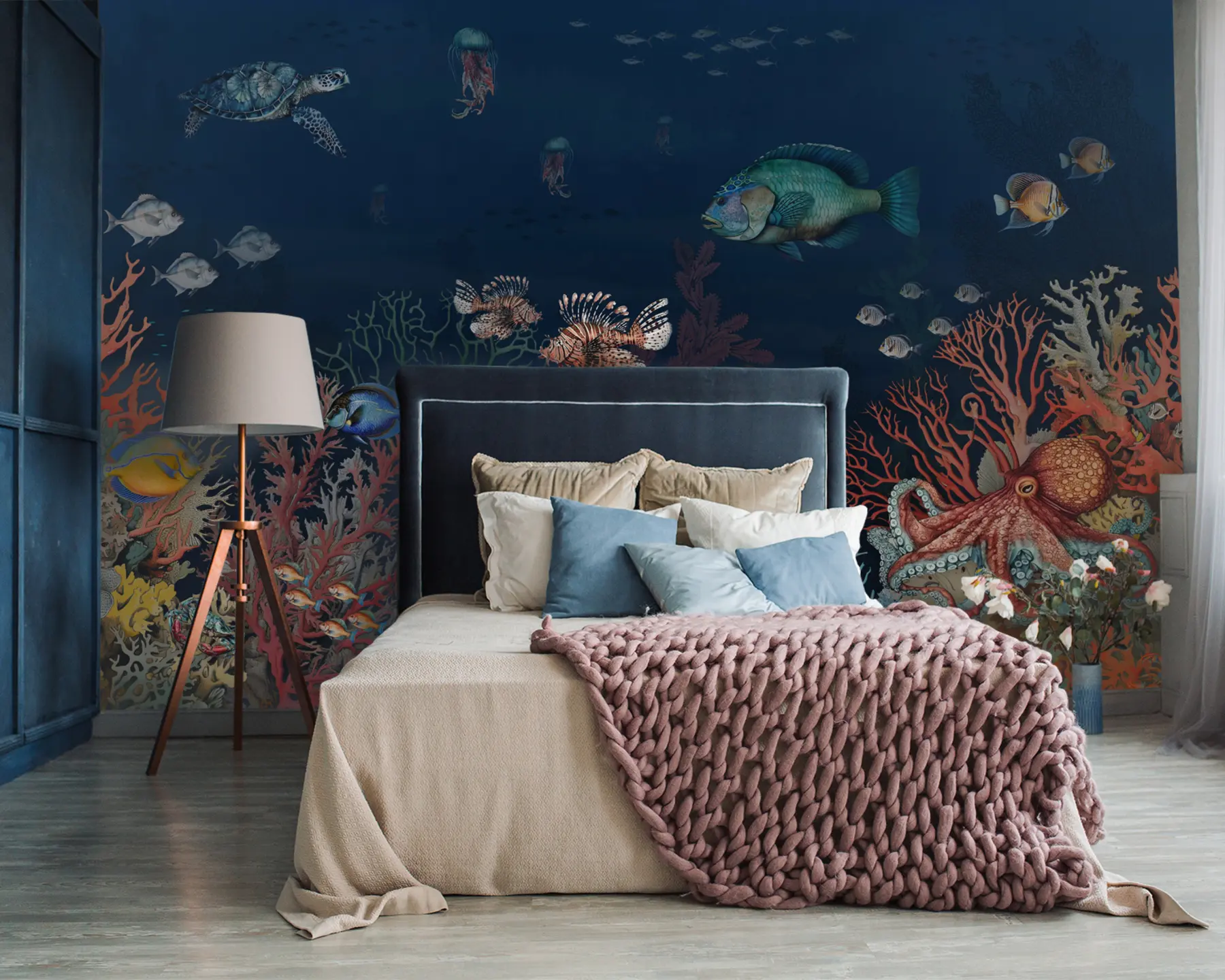 wall murals Coral reefs and fish in the depths of the bay u94467
